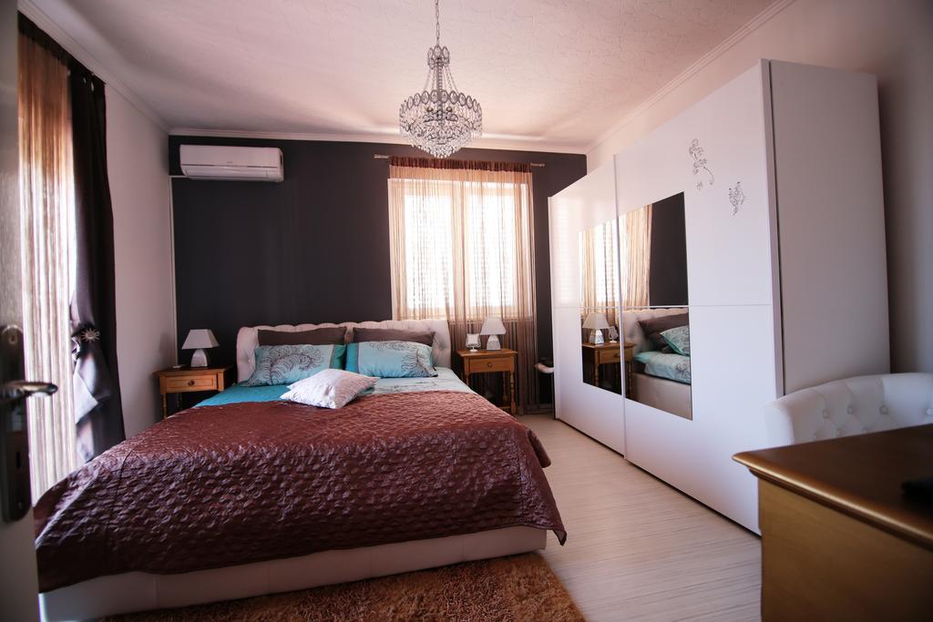 Villa Long Island Luxury Residence, Sali Dugi Otok-Private Parking,Next To Beach Oda fotoğraf